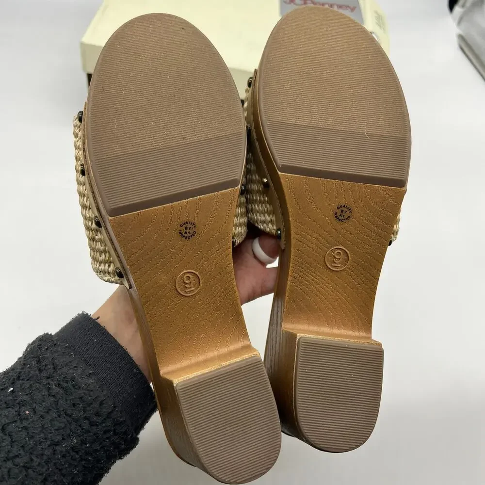 a.n.a. Women Shoes Robinson Casual Heel Natural Color Size 9M